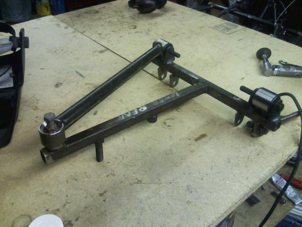 Control arm jig, setup for lower now. Flip it over for upper.