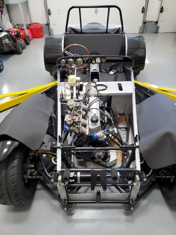 Engine & trans installed 10-28-22.jpg