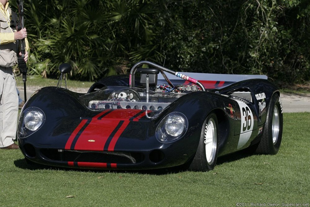 1965 lola t70 spyder mk I (13).jpg