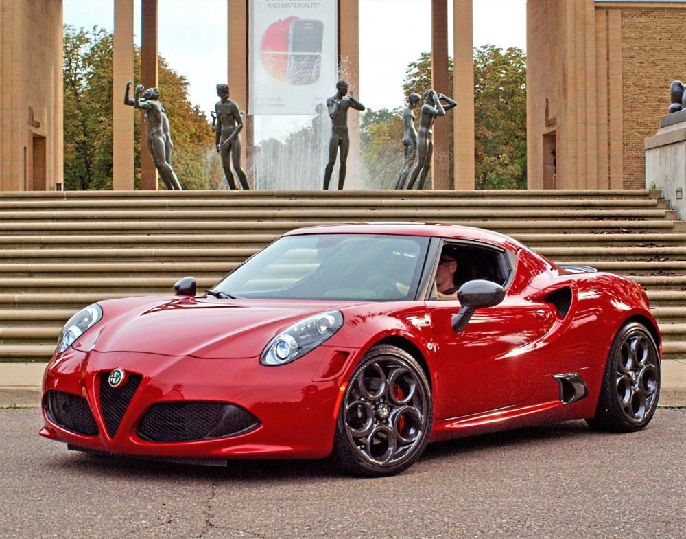 Alfa 4C @ Cranbrook Academy 10-2-2019 BEST.jpg