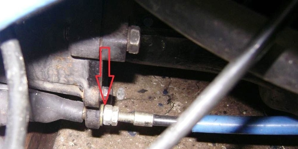 type 9 clutch cable adjust.jpg