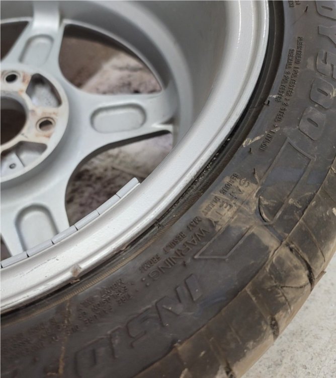 Wheel Tire Damage.jpg